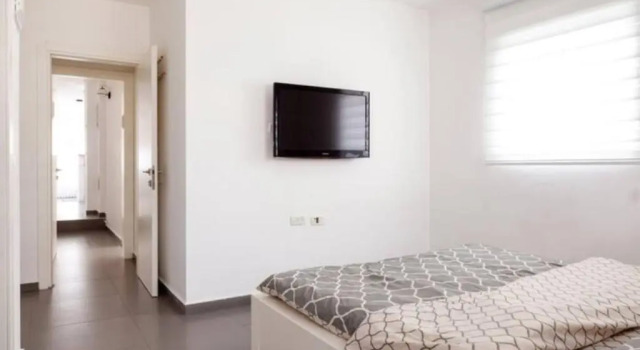 Oַ&O Group-Amazing APT Bat-Yam 3 Min Walk To Beach, Prenota Appartamento Bat Yam Tel Aviv Distretto