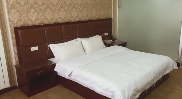 Jun Hotel Henan Jiaozuo Mengzhou Bus Station, Rezervovat Hotel Mengzhou Henan