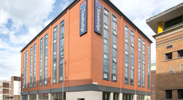 Travelodge Bristol Central Mitchell Lane, Reservar Hotel Hotéis em Bristol com estacionamento, perto de Wapping Wharf, Estacionamento