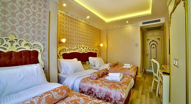 Трёхместный номер Standard Nayla Palace Hotel-Special Category