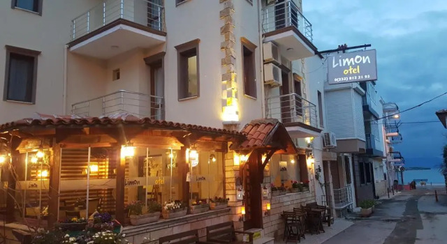 Limon Otel, Забронировать Отель Фоча Измир, рядом с Буюкдениз