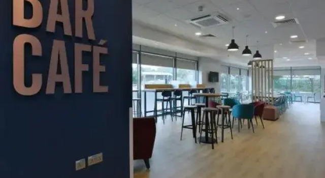 Travelodge Hexham, Забронировать Отель Хексем 