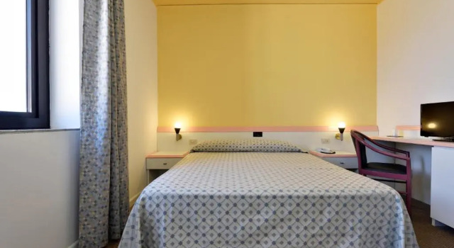 Двухместный номер Standard Hotel Orri