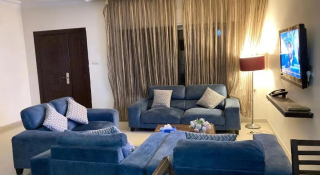 Апартаменты с 3 комнатами Uptown Hotel Apartment