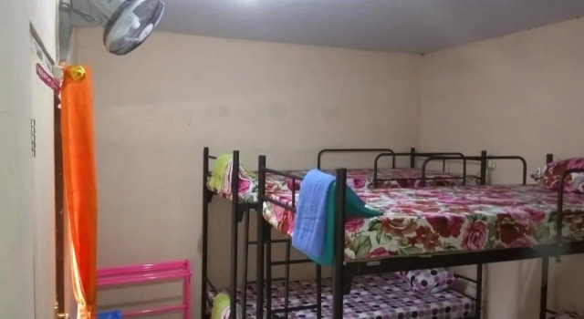 Кровать в общем номере Jogja Backpacker Home