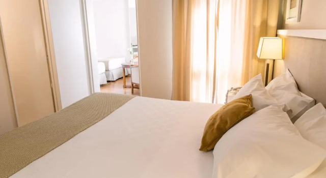 Двухместный люкс Huentala Hotel