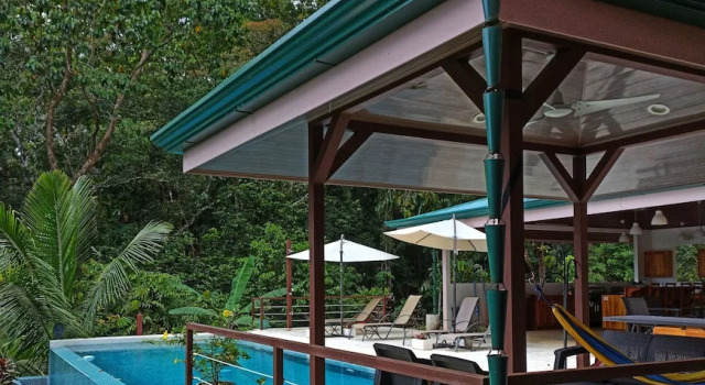 Коттедж Comfort с 2 комнатами с балконом и с видом на океан Casa Odi-SEA - Portasol Vacation Rentals
