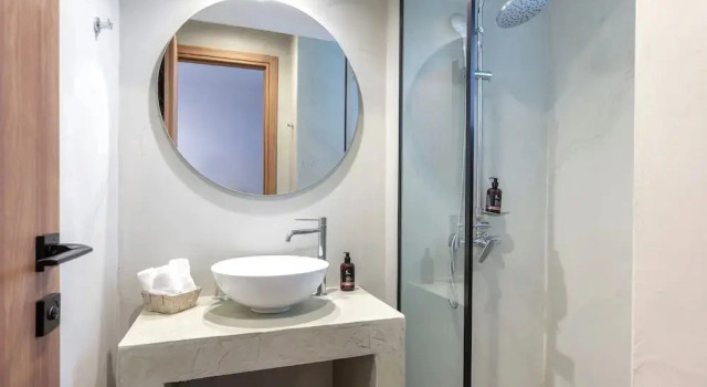Двухместный полулюкс с видом на море Sagredo Beachfront Retreat & Spa by E-GEO