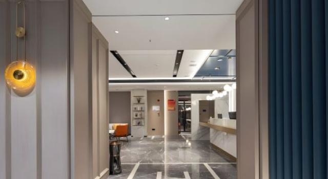GOLIND S Hotel (Lantian Riyue Plaza Duty-Free City), Book Hotel Haikou Hainan