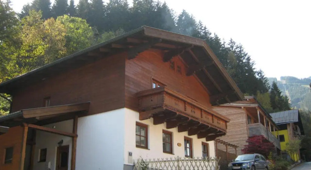 Коттедж Ski-in / Ski-out Chalet Kriekels by Alpen Apartments
