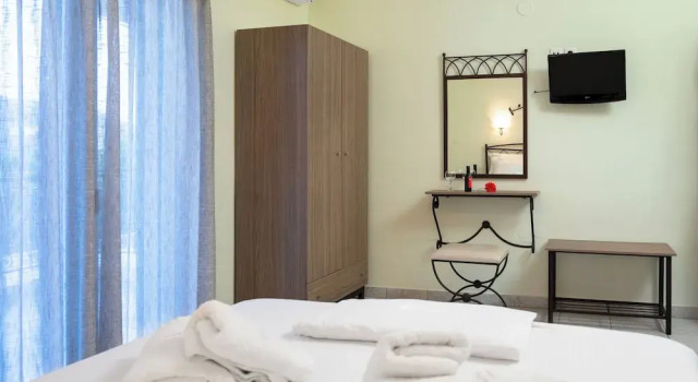 Номер Deluxe Konstantinos Hotel & Apartments 2