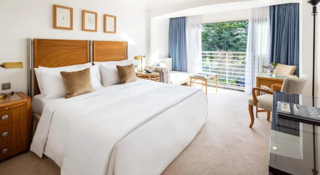 Номер Standard с видом на поле для гольфа The Atlantic Hotel - Small Luxury Hotels of the World