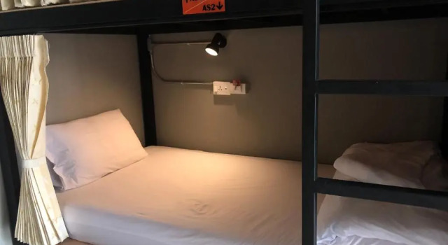 Кровать в общем номере (женский номер) Aonang Sunset Hotel - SHA Extra Plus