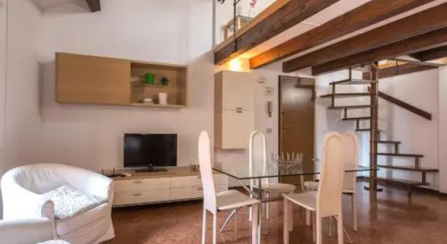 Home Venice Apartments - Penthouse, Забронировать Апартаменты/квартира Апартаменты Венеции, рядом с Консульство Франции в Венеции, Апартаменты/квартира