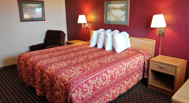 Двухместный номер Standard Red Carpet Inn - Windom