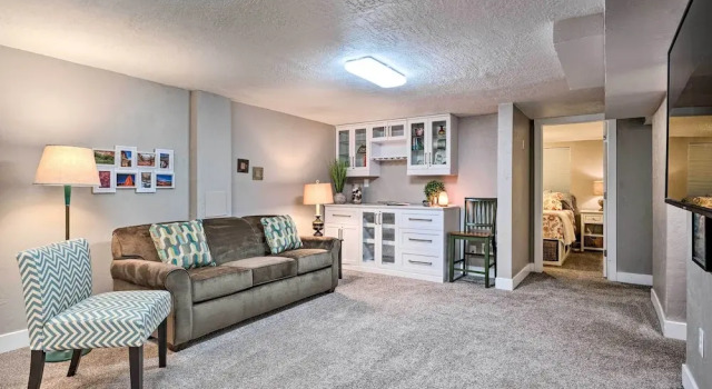 Modern Salt Lake City Apt.- 20mi to Snowbird!