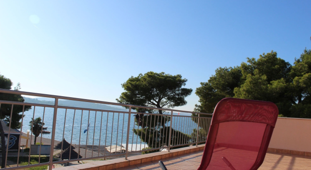 Apartment Đurđa - close to the sea A2 Pirovac, Riviera Sibenik, Забронировать Апартаменты/квартира Апартаменты Пировац, Апартаменты/квартира