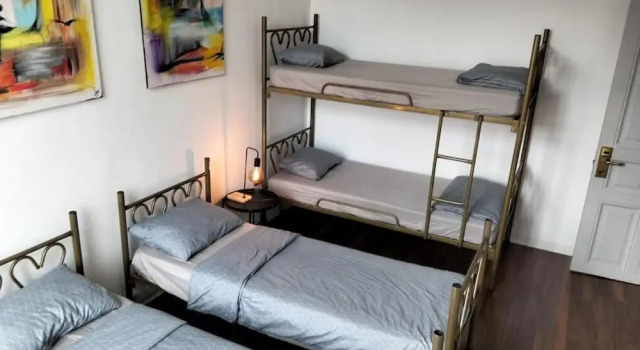 Antique Hostel, Đặt Nhà trọ Hostel ở Bucharest, gần Bucharest Museum, Nhà trọ
