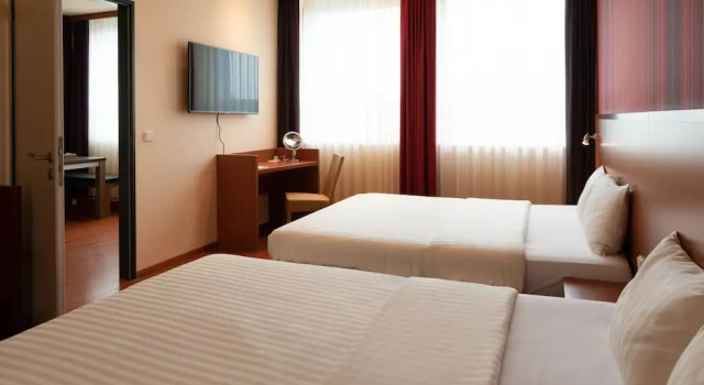 Четырёхместные апартаменты Star G Hotel München Schwabing