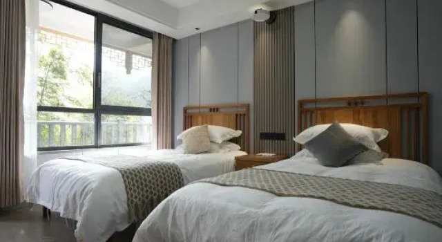Jieya Homestay, Забронировать Отель Чичжоу Аньхой