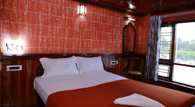 Coco HouseBoat, Забронировать Отель Отели штата Кералы с парковкой, Парковка