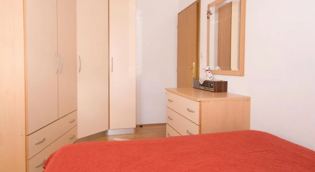 Nice Apartment in Racisce With 2 Bedrooms and Wifi, Prenota Appartamento Pupnat 