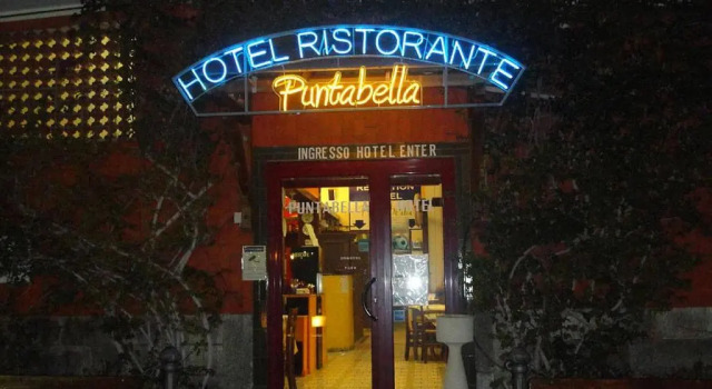 Hotel Puntabella, Забронировать Отель Варацце Ривьера-делле-Пальме