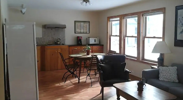 Pickwick - Two Bedroom Home, Забронировать Отель Отели Мэна с парковкой, Парковка