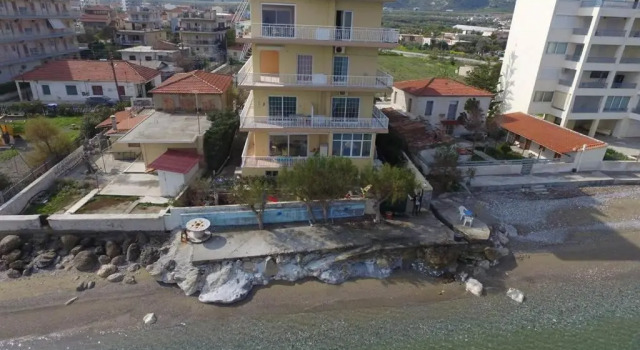 Коттедж с 2 комнатами Xylokastro Beachfront Residence