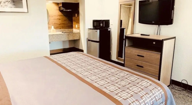 Номер Superior Sunrise Inn & Suites