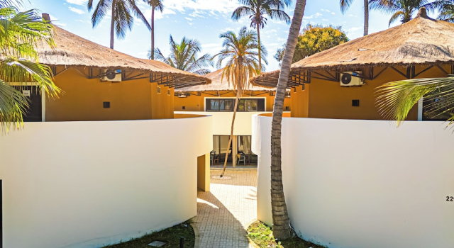 Двухместный номер Standard с видом на сад Palm Beach Resort