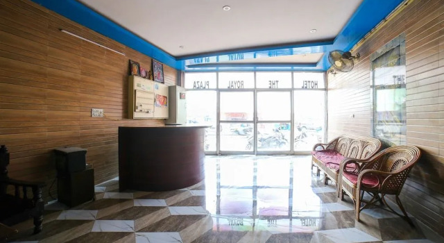 SPOT ON 36122 Hotel The Royal Plaza, Забронировать Отель Civil Lines Джайпур