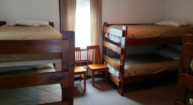 Шестиместный номер Standard The School House Inn