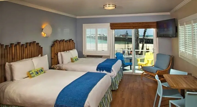 Четырёхместный номер Standard с видом на океан Beach Street Inn and Suites