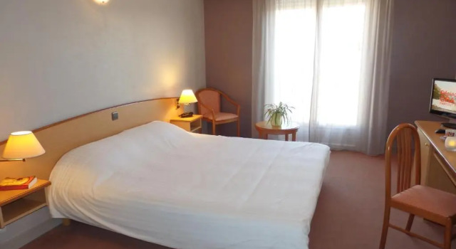 Двухместный номер Standard с красивым видом из окна Hotel Royal Vézère