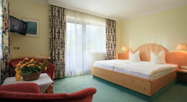 Haus Montana, Rezervovat Hotel Hotely v Tyrolsko se snídaní, Snídaně