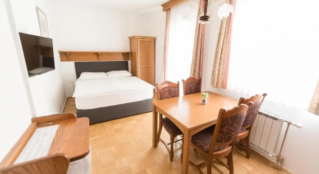 Апартаменты Guesthouse Haler