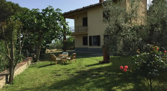 Коттедж Casa Di Vittoria