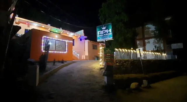 Royal Punjab Hunza Hotel And Restaurant