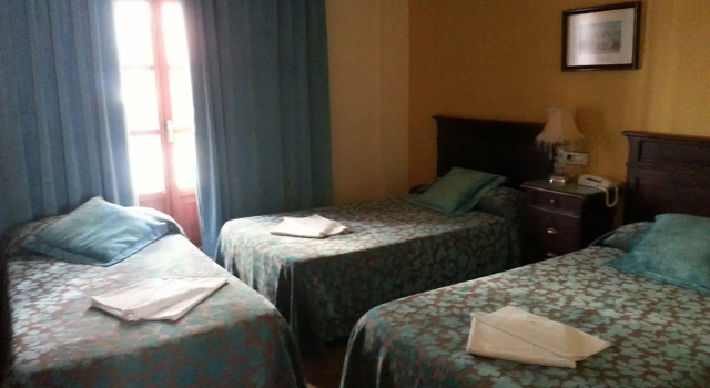 Hotel Almona, Забронировать Отель Гранада Granada Province, рядом с Базилика Сан-Хуан-де-Диос
