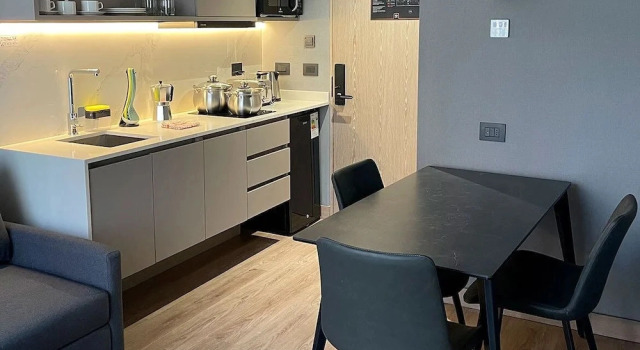 One Manquehue EXC Bright 1BR Apartment, Buchen Sie Ferienwohnung Metropolitan Region Santiago