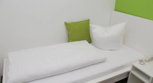 Одноместный номер Economy Hotel S16