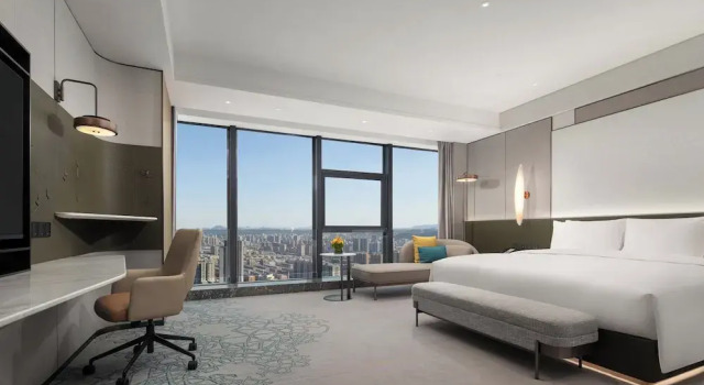 Номер Premium Crowne Plaza Jinan Runhua by IHG