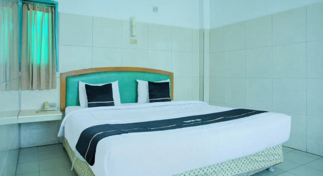 Люкс Standard Townhouse Oak Palembang Near Jembatan Ampera Formerly Azzura Hotel