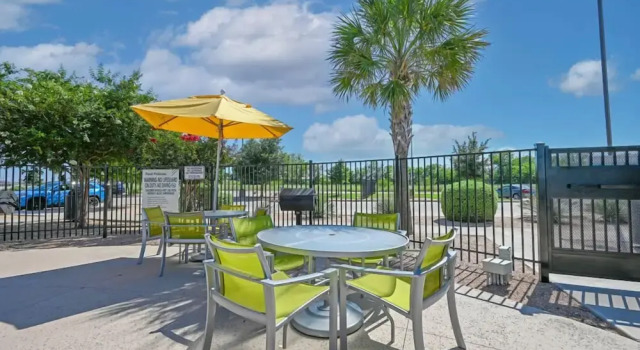 Landing Apartments Austin - Lockhart, 예약 아파트 록하트 Texas Hill Country