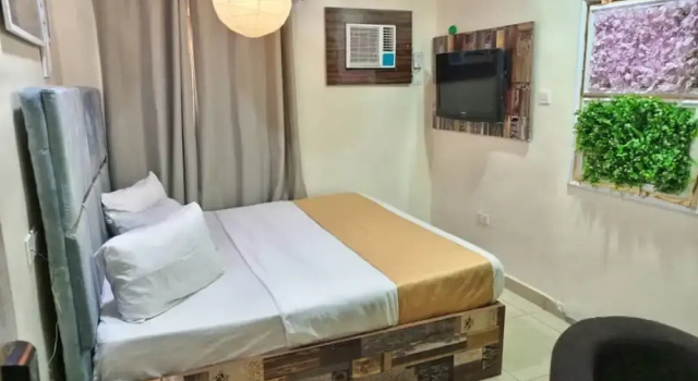Номер Business Ontario Suites