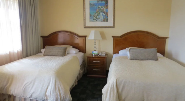 Четырёхместный номер Standard Laguna Lodge