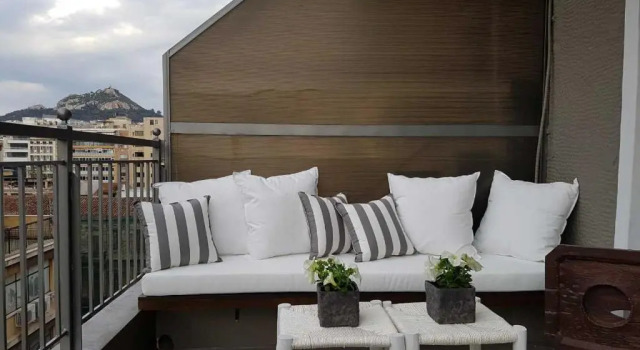 Апартаменты Deluxe Admetus Psyrri Loft  by K&K