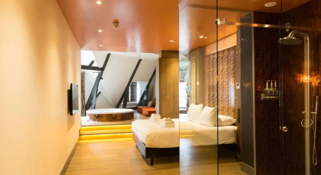 Люкс Deluxe Manzos Suites