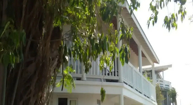 A Peace of Paradise St. Lucia, Rezerwuj Pensjonat Hotele w Vieux Fort z parkingiem, Parking